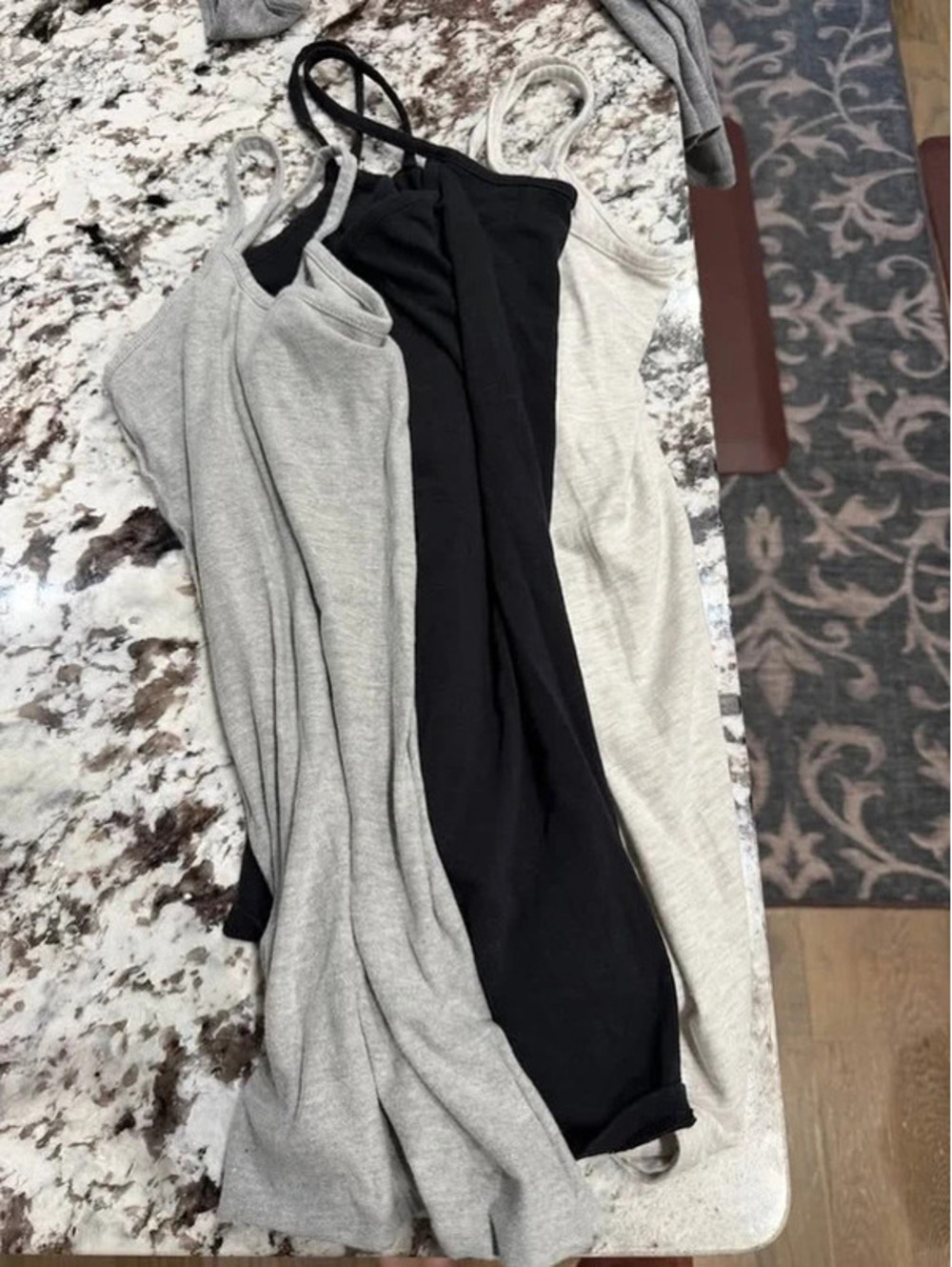 Motherhood Maternity Cami Tank Tops (3)